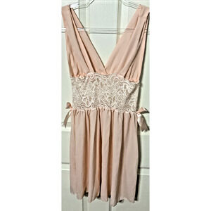 Women's Peach Colored Babydoll Negligee Lace Bodice Split Sides Size 10 USA